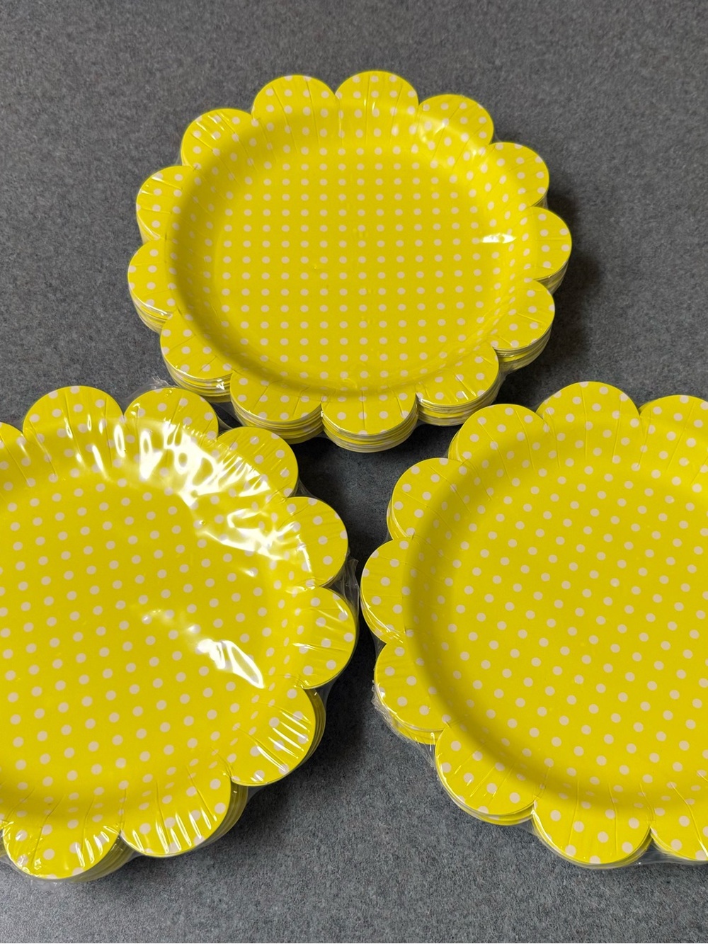 Yellow Polka Dot Scalloped Paper Plates - 20 Pack of Disposable Party Plates